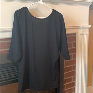 Crochet cutout back 3/4 sleeve shirt